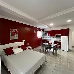https://apartamento-balcn-esquina.in-canary-islands.com